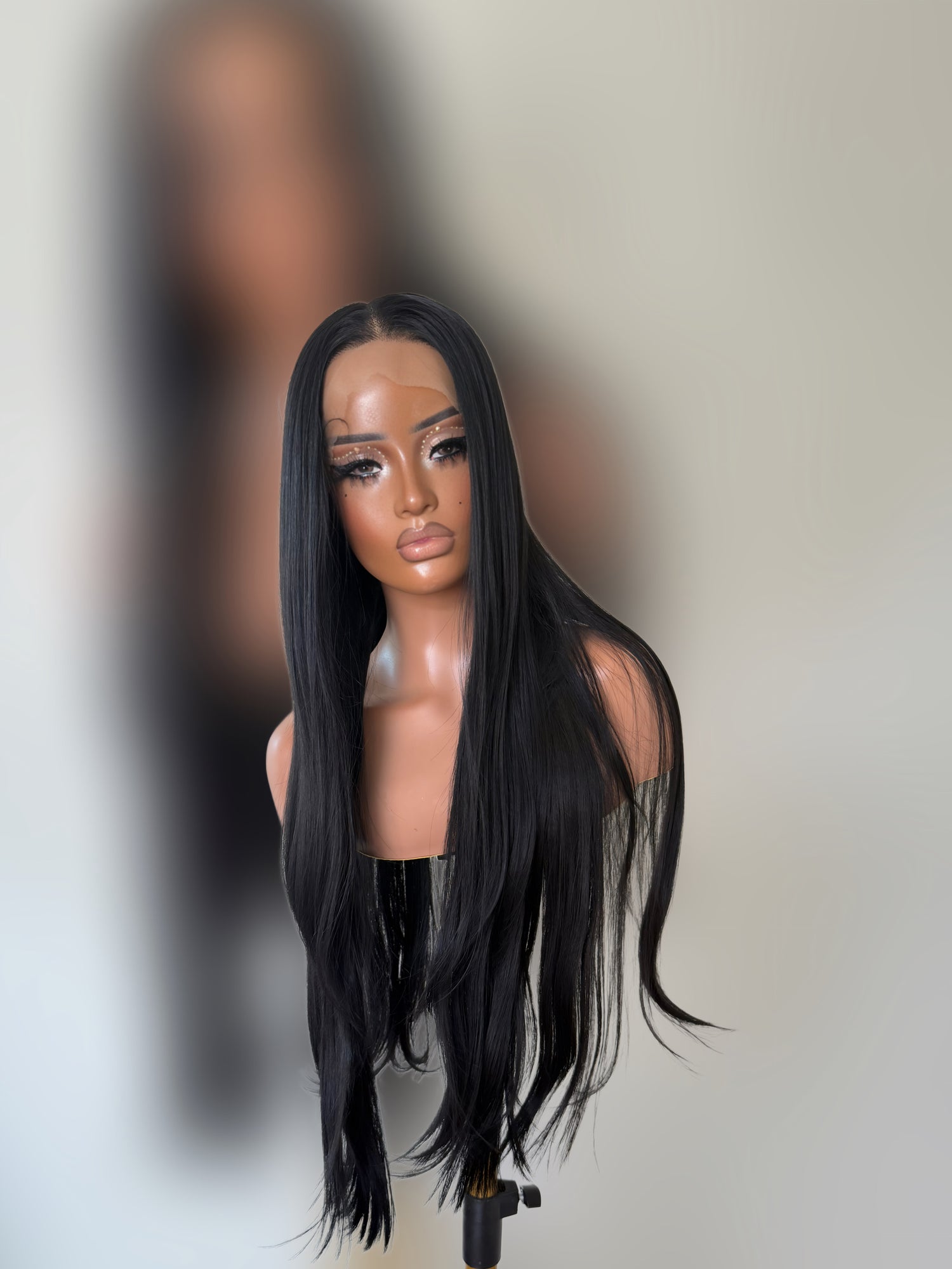 Yorvi Straight Black